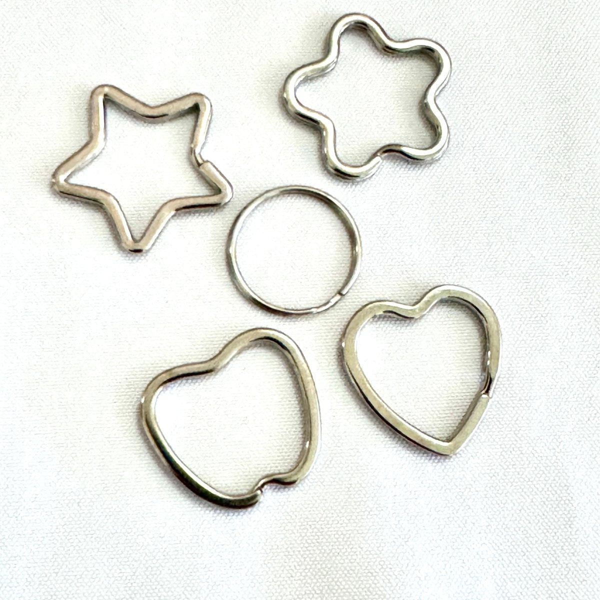 Custom Motel Keychains, attachment options for key rings